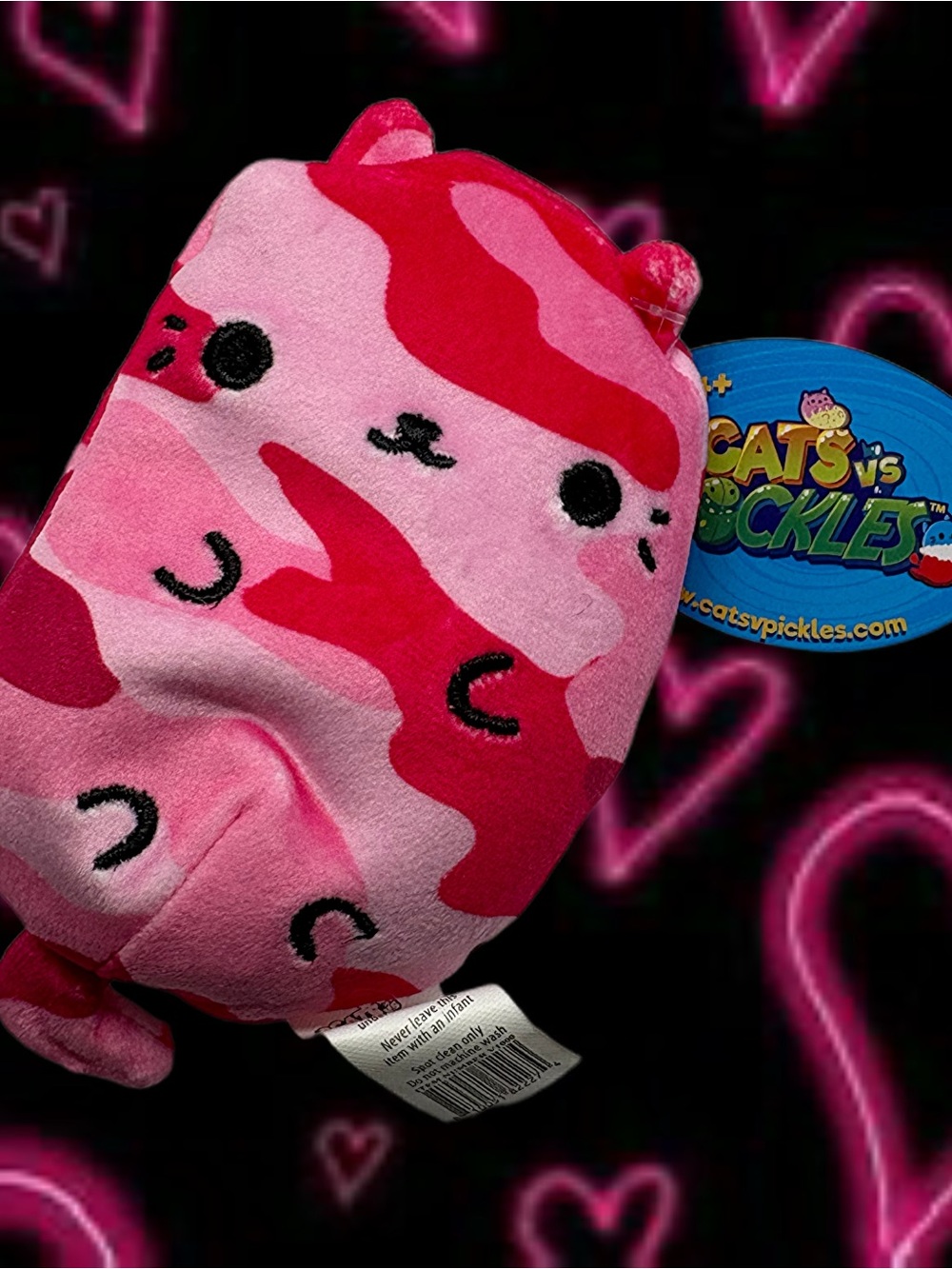 Cat-mouflage - Cats Vs Pickles NWT Collectible Plush Toy
